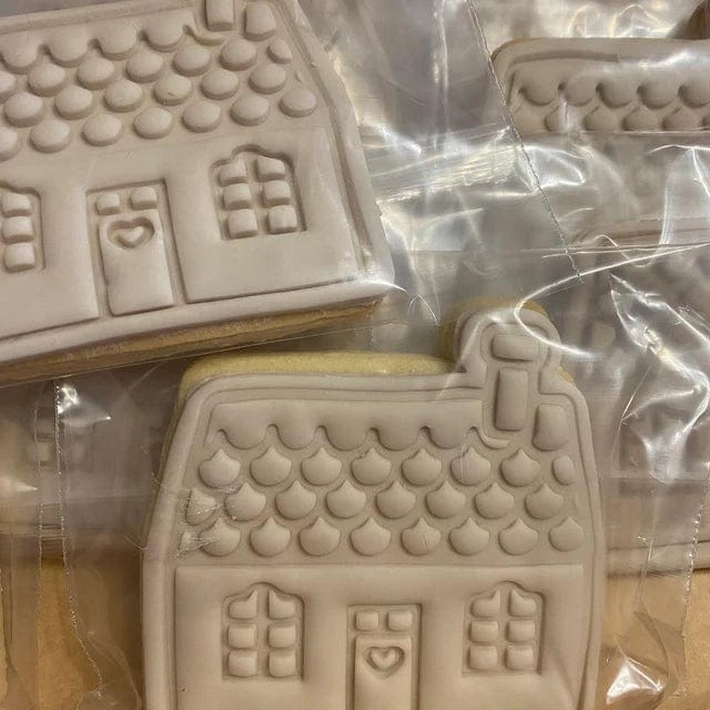 House Cookie Cutter and Embosser Stamp