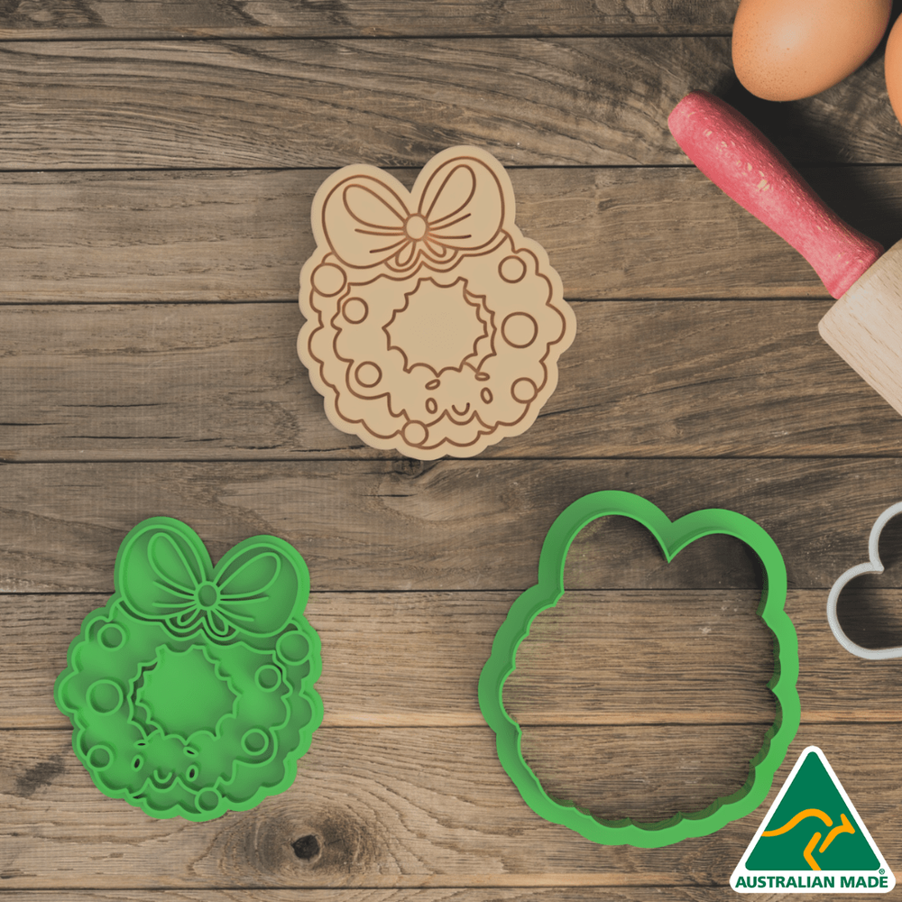 Christmas Wreath Cookie Cutter And Embosser Stamp